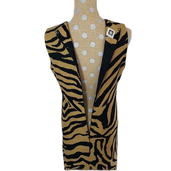 Anne Klein Animal Print Linen Shift Dress size 6 - Picture 4 of 7